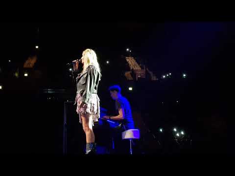 Flugzeug aus Papier (live 31.10.2019) Oberhausen