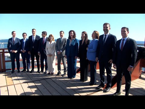 Moreno señala que el Cable Inglés refuerza el vínculo de Almería con su Puerto