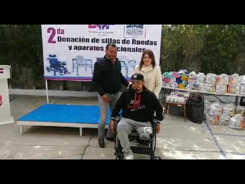 Entrega DIF de Matehuala sillas de ruedas y aparatos multifuncionales
