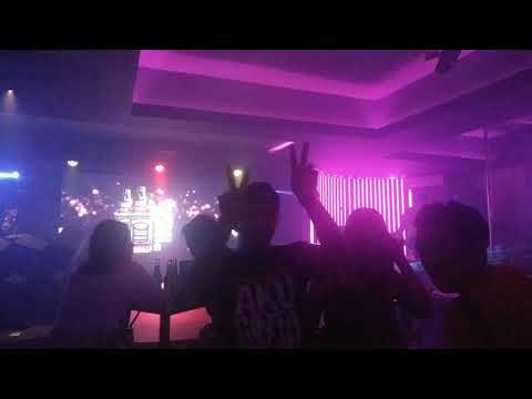 DJ SAKIT DALAM BERCINTA VS KENANGAN KECIL. DJ MALAYSIA TERBARU ( FUNKOT HOUSE MUSIC REMIX )
