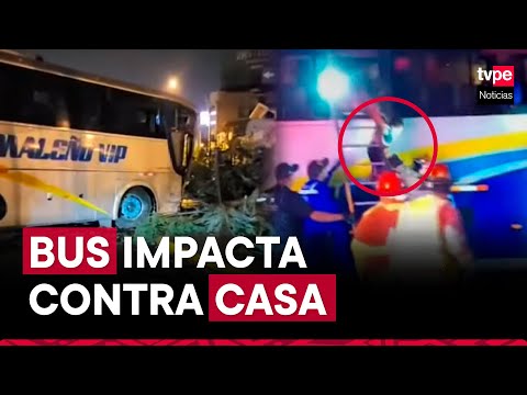 Surco: bus choca contra vivienda y 40 pasajeros son rescatados por la ventana del vehículo