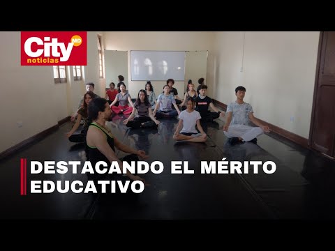 Alexander Rubio, educador de Ciudad Bolívar, es reconocido como el mejor profesor del país | CityTv