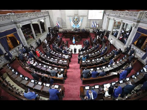 Congreso convoca a elección de magistrados de CC