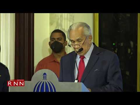 Presidente encabeza acto en Palacio por el Día del Adulto Mayor