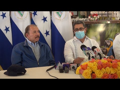 Daniel y Rosario sostienen encuentro con el Presidente de Honduras, Juan Orlando Hernández