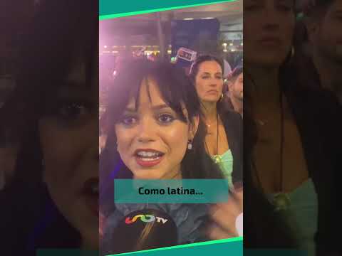 Jenna Ortega en la alfombra de  Beetlejuice