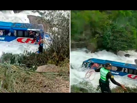 Chachapoyas: 10 personas heridas tras caída de bus al río
