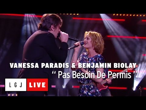 Vanessa Paradis et Benjamin Biolay - Pas Besoin De Permis - Live du Grand Journal