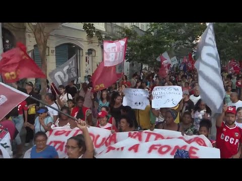 Activists gather in Rio to remember the victims of the military dictatorship that started 60 years a