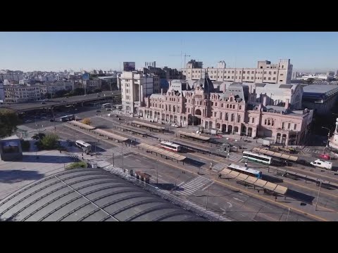 A 24-hour strike by Argentina's labor unions paralyzes everyday life