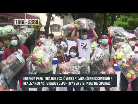 Entregan uniformes y balones deportivos para jóvenes en Nicaragua