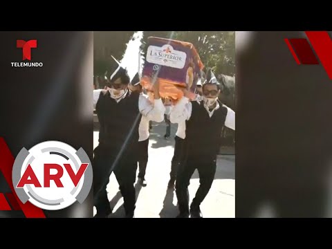 Recrean el 'coffin dance' para promocionar pan de muerto | Al Rojo Vivo | Telemundo