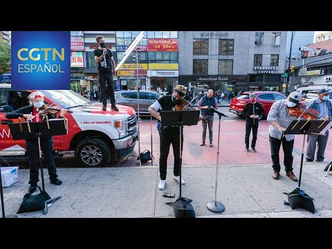 La Orquesta Filarmónica de Nueva York lleva la música a las calles
