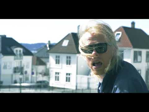 KAKKMADDAFAKKA - BOY  ( OFFICIAL MUSIC VIDEO )