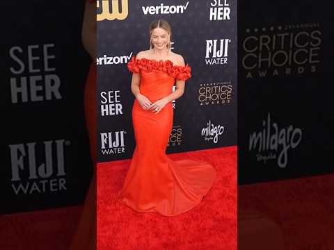 Margot Robbie, Dua Lipa, Emma Stone, Jennifer Aniston… los  ‘lookazos’ de los Critics Choice Awards
