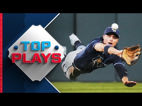 Top MLB Plays of 9/10/25 (Ramón Laureanos HR robbery, Jake Magnum impresses, MORE!)