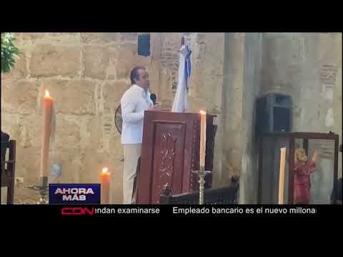 Luis Abinader participa en misa por séptimo aniversario del PRM