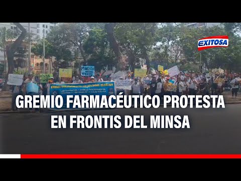 Gremio farmacéutico protesta en frontis del Minsa por DU de medicamentos genéricos