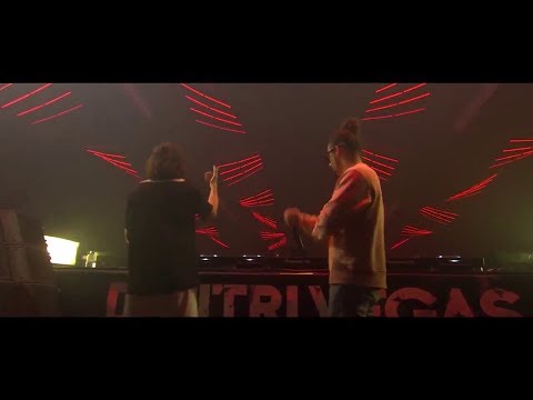 Dimitri Vegas & Like Mike ft. Snoop Dogg - Bounce (BTM 2017)