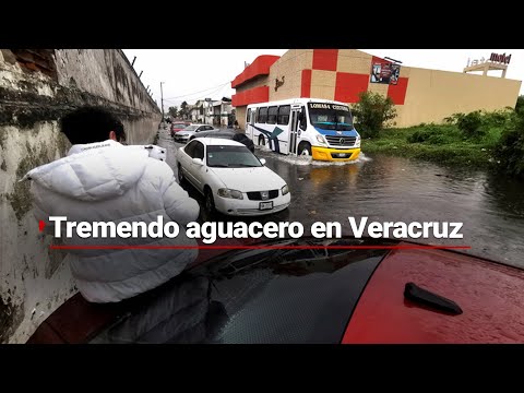 Inundaciones SEVERAS en Veracruz: Calles y zonas turísticas afectadas por fuertes lluvias