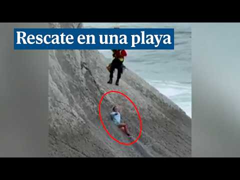 Espectacular rescate de una mujer atrapada en los Flysch de Zumaia