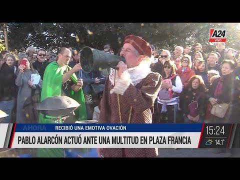 Pablo Alarcón recibió una fuerte ovación del público en Plaza Francia