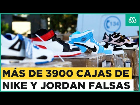 8 locales allanados en Meiggs: Más de 3900 cajas de zapatillas Nike y Jordan falsas