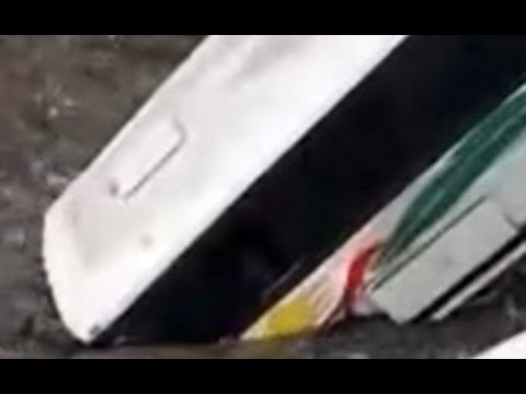 Bus cayó a hondonada en la Ruta al Pacífico