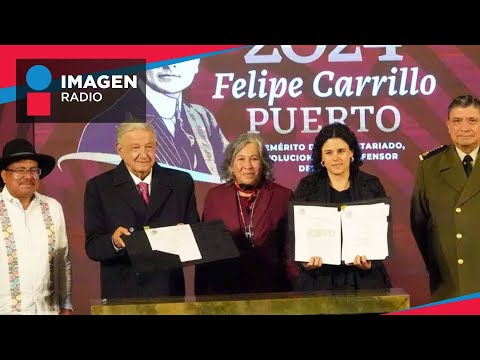 López Obrador firma dos reformas en su última conferencia mañanera