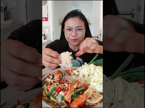 ตำกุ้งดองแซลม่อนดองตำซั่วขนมจ