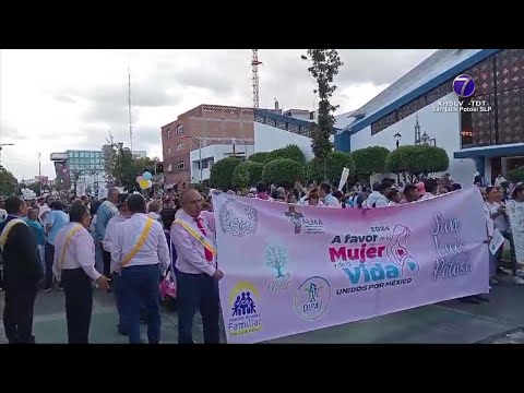 Miles celebraron a la mujer y la vida en SLP