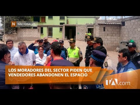Enfrentamiento entre moradores, policías y comerciantes en la Pampa de Calderón