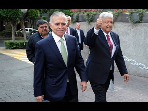 ALFONSO ROMO PROTAGONIZA FOTO CON AMLO Y EBRARD DURANTE LLAMADA CON BIDEN