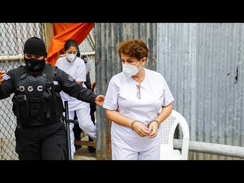 Exfuncionarias del Fmln son trasladadas a cárcel de mujeres