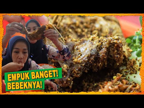 MAKAN BEBEK + SAMBEL MANGGA MANTAP BETUL!!