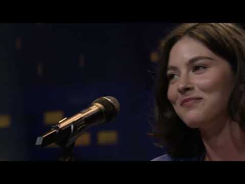 Gracie Abrams on Austin City Limits -  "I Love You, I'm Sorry"