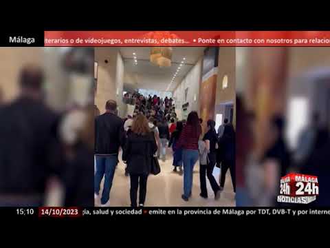 Noticia - El Louvre cierra sus puertas por alerta de atentado