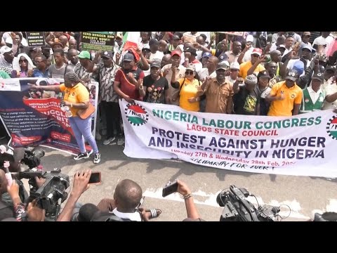 Nigeria's soaring inflation sparks nationwide protests • FRANCE 24 English