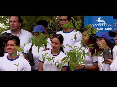 Luchando por la reforestación - Microdocumental - Ecuaterra