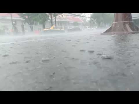 ดนตรีฟังตอนฝนตก ดนตรีฟังตอนฝนตก