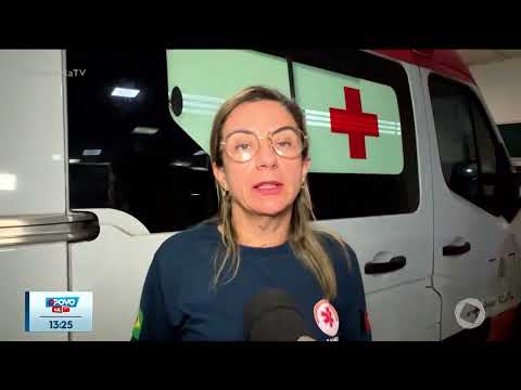 Homem estava na frente de casa quando suspeitos em carro passam e atiram nele - O Povo na TV