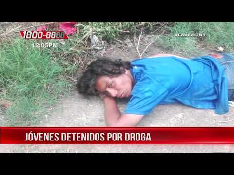 Jóvenes intentan huir con droga en sus bolsillos en la capital - Nicaragua