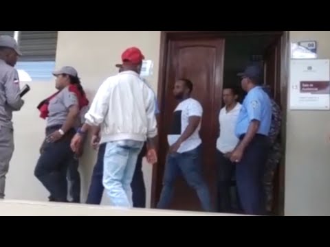 Barahona: policías vinculados a supuesto tumbe droga regresan a prisión por decisión corte apelación