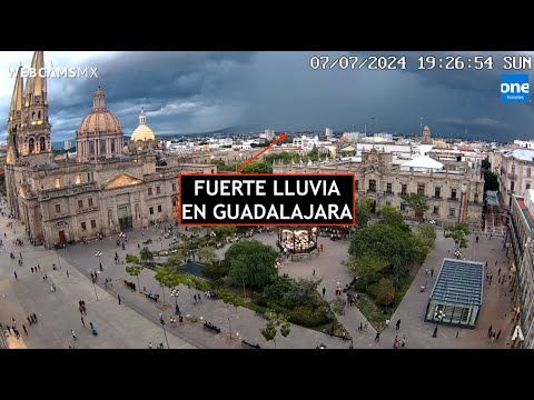 ? #GUADALAJARA | Fuerte lluvia en la capital de #Jalisco #EnVivo