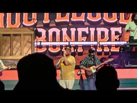 In Case I Ain't Around - Luke Combs LIVE Bootleggers Bonfire 2025 Deep Cuts, Miramar Beach FL