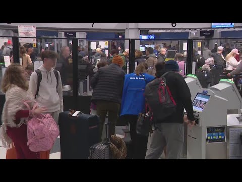 Chicago airports, expressways gearing up for record-breaking Thanksgiving holiday traffic