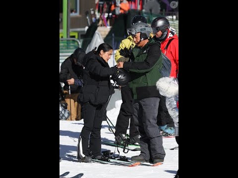 PHOTOS Salma Hayek et François-Henri Pinault : Séjour romantique au ski, les amoureux grillés en h