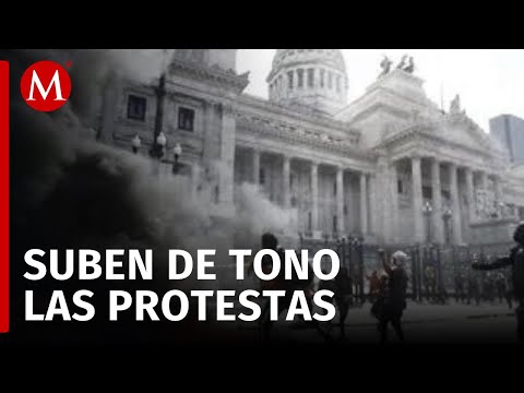 Tensión en Argentina por protestas contra nuevo paquete de reformas de Milei