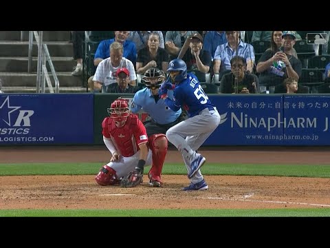Dodgers star Mookie Betts launches first home run of Spring Training!