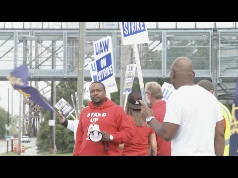 United Auto Workers strike spreads as 7,000 more workers hit pickets against Detroit's carmakers